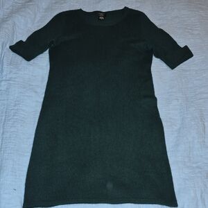 Lord & Taylor Dark Green Crew Neck Sweater